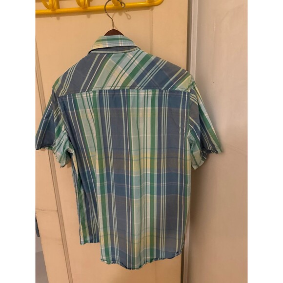 Brand new PD&C button up shirt 100% cotton size Medium - Picture 2 of 2